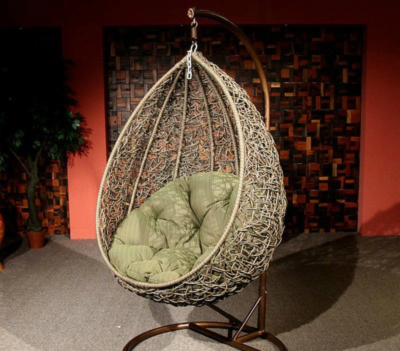 xÍch Đu nhỰa giẢ mÂy hÌnh trỨng ĐẦu nhỌn