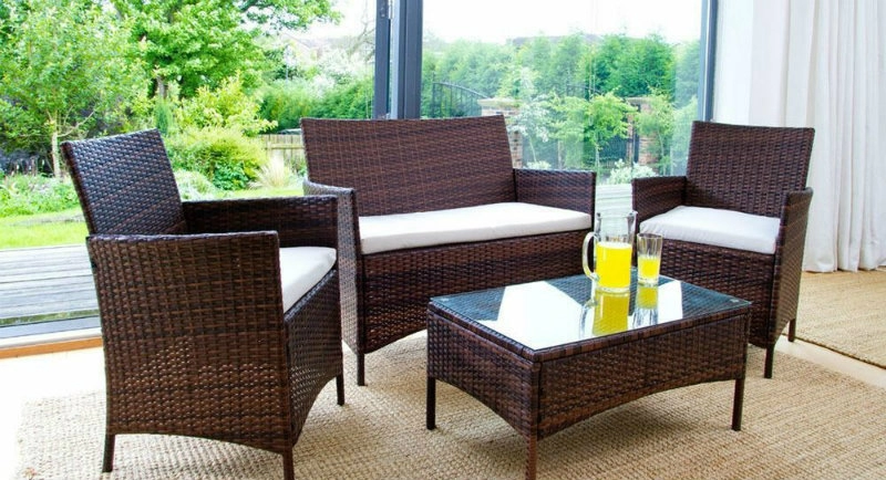 ban ghe gia may ngoai troi cho san vuon 1a