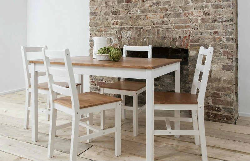 ban ghe go cao cap cho phong bep aa